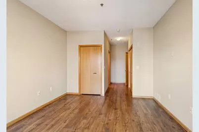 645 N 1st Street #306, Minneapolis, MN 55401 - Photo 15
