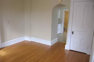 804 S 4th St, Saint Peter, MN 56082 - Photo 9