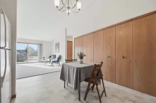 3286 Greenbrier St, Vadnais Heights, MN 55127 - Photo 7