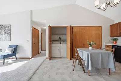 3286 Greenbrier Street #3286C, Vadnais Heights, MN 55127 - Photo 15