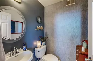 807 Timothy Dr SE, Stewartville, MN 55976 - Photo 25