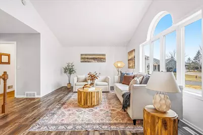 707 Erickson Court, Sauk Rapids, MN 56379 - Photo 7