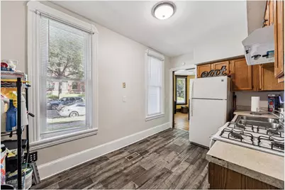 2827 Lyndale Avenue N, Minneapolis, MN 55411 - Photo 9