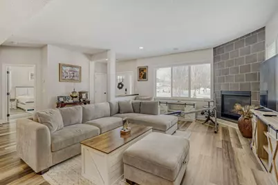 5208 95th Lane N, Brooklyn Park, MN 55443 - Photo 9