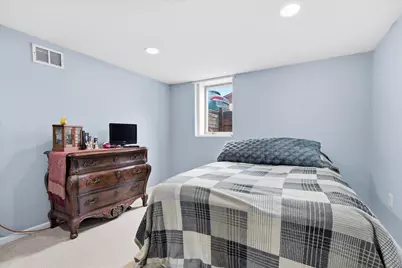 6712 Ewing Avenue N, Brooklyn Center, MN 55429 - Photo 31