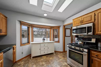 9246 Shenandoah Lane N, Maple Grove, MN 55369 - Photo 9