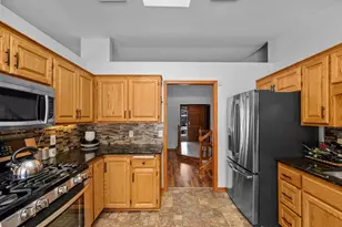 9246 Shenandoah Ln N, Maple Grove, MN 55369 - Photo 7