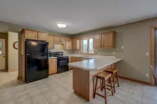 763 Hill Farm Rd, Hudson, WI 54016 - Photo 5