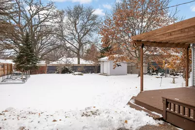896 Nevada Avenue W, Saint Paul, MN 55117 - Photo 27