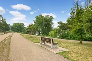 896 Nevada Ave W, Saint Paul, MN 55117 - Photo 35