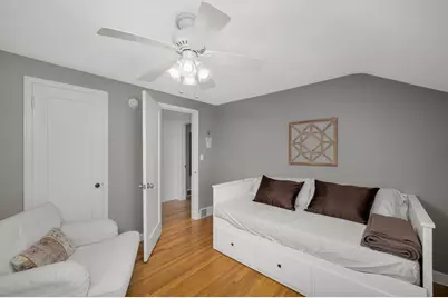 896 Nevada Avenue W, Saint Paul, MN 55117 - Photo 21