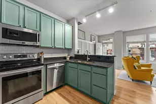645 N 1st St, Minneapolis, MN 55401 - Photo 11