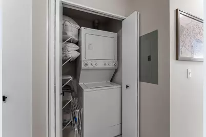 645 N 1st Street #139, Minneapolis, MN 55401 - Photo 17