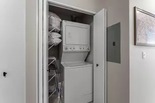 645 N 1st St, Minneapolis, MN 55401 - Photo 17