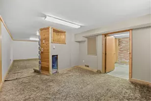 9016 Jackson Ave, Circle Pines, MN 55014 - Photo 23