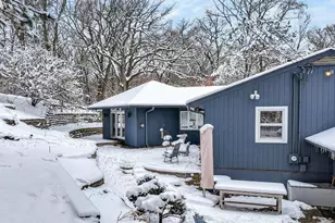 11521 Park Ridge Dr W, Minnetonka, MN 55305 - Photo 25