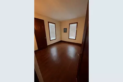 911 Main Avenue N, Thief River Falls, MN 56701 - Photo 7