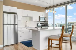 8151 33rd Ave S, Bloomington, MN 55425 - Photo 5