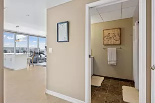 8151 33rd Ave S, Bloomington, MN 55425 - Photo 17