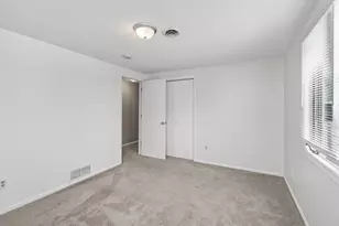 5 Belvidere St E, Saint Paul, MN 55107 - Photo 39