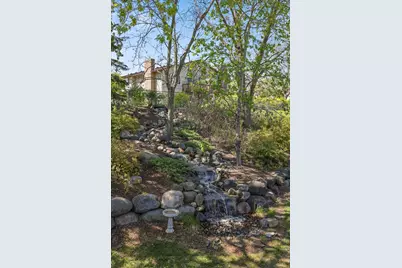 10365 Buckingham Drive, Eden Prairie, MN 55347 - Photo 53