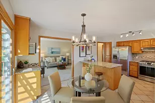 10365 Buckingham Dr, Eden Prairie, MN 55347 - Photo 15