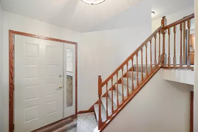 10365 Buckingham Drive, Eden Prairie, MN 55347 - Photo 7