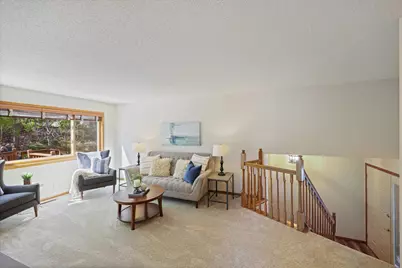 10365 Buckingham Drive, Eden Prairie, MN 55347 - Photo 9