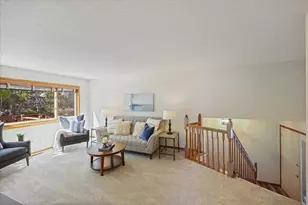 10365 Buckingham Dr, Eden Prairie, MN 55347 - Photo 9
