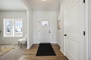 8370 159th St, Savage, MN 55372 - Photo 9