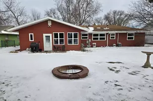 306 S Columbia Ave, Morris, MN 56267 - Photo 35