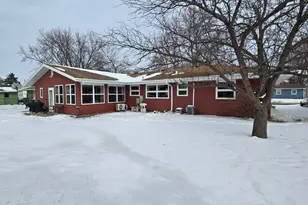 306 S Columbia Ave, Morris, MN 56267 - Photo 39