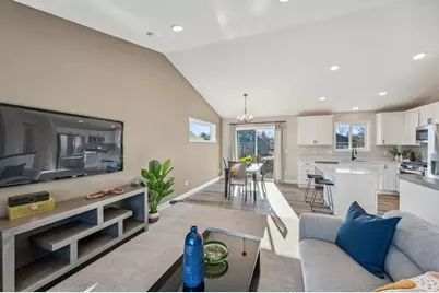 2085 Pleasant Drive, Prescott, WI 54021 - Photo 5