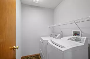 7093 Peony Ln N, Maple Grove, MN 55311 - Photo 19