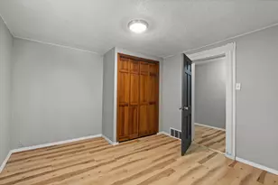 275 Western Ave S, Saint Paul, MN 55102 - Photo 15