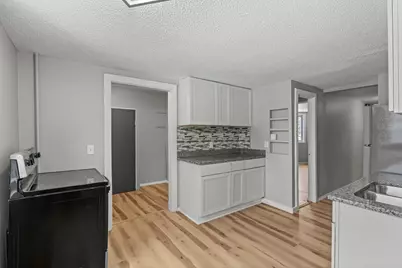 275 Western Avenue S, Saint Paul, MN 55102 - Photo 13