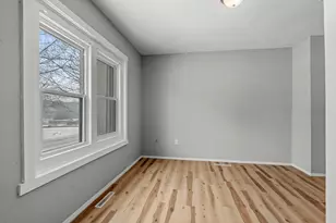 275 Western Ave S, Saint Paul, MN 55102 - Photo 7