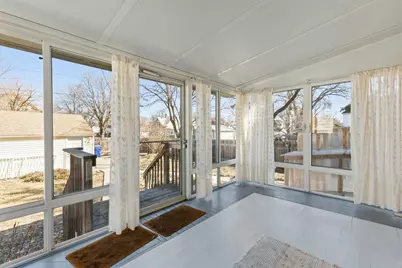 863 Sherburne Avenue, Saint Paul, MN 55104 - Photo 11