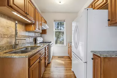863 Sherburne Avenue, Saint Paul, MN 55104 - Photo 7