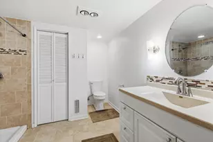 863 Sherburne Ave, Saint Paul, MN 55104 - Photo 17