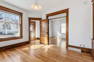 863 Sherburne Ave, Saint Paul, MN 55104 - Photo 3