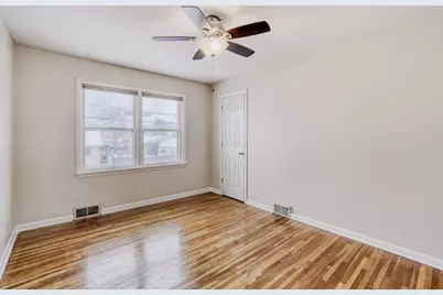 356 5th Avenue S, South Saint Paul, MN 55075 - Photo 17