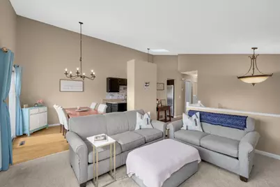 615 Evergreen Drive, Burnsville, MN 55337 - Photo 9