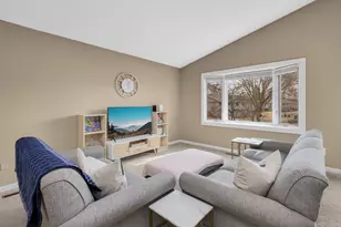 615 Evergreen Dr, Burnsville, MN 55337 - Photo 7