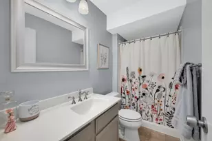 615 Evergreen Dr, Burnsville, MN 55337 - Photo 25