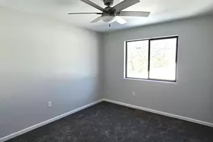 1319 Minnehaha Ave E, North Saint Paul, MN 55106 - Photo 11