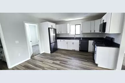 1319 Minnehaha Avenue E, North Saint Paul, MN 55106 - Photo 9