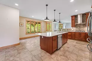 104 Forest Oaks Ct, Winona, MN 55987 - Photo 7