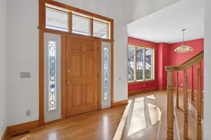 104 Forest Oaks Ct, Winona, MN 55987 - Photo 5