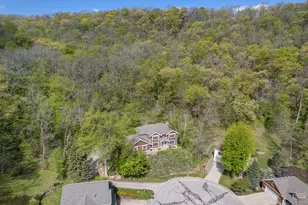 104 Forest Oaks Ct, Winona, MN 55987 - Photo 3